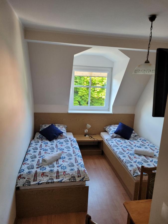 Dom Wczasowy Pod Zegarem ウェバ 部屋 写真