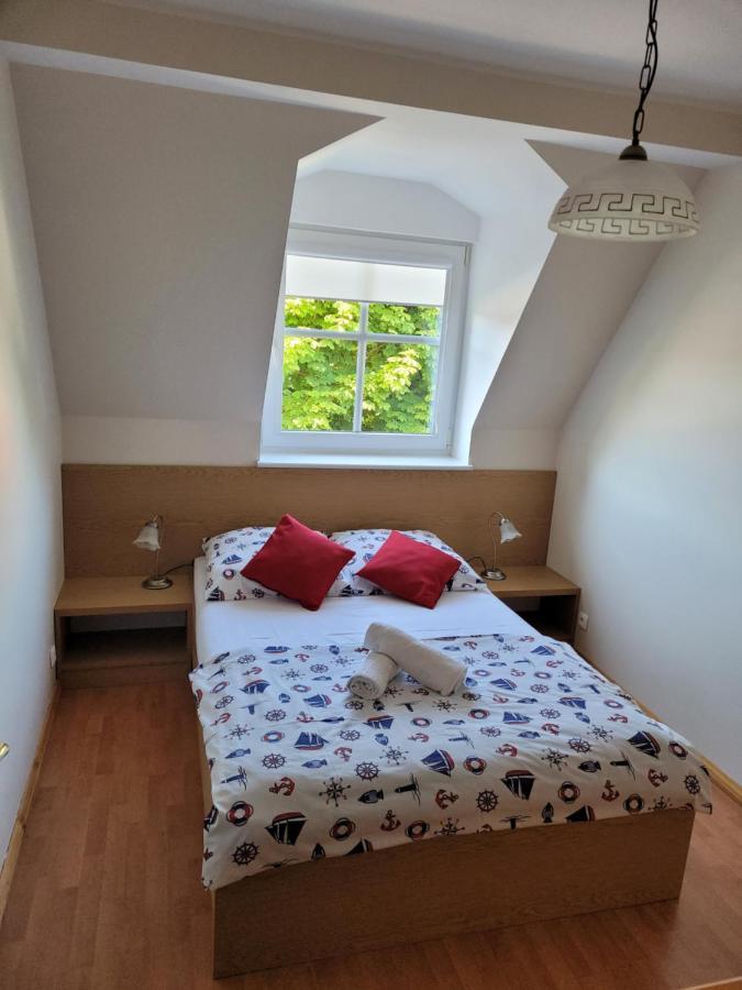 Dom Wczasowy Pod Zegarem ウェバ 部屋 写真